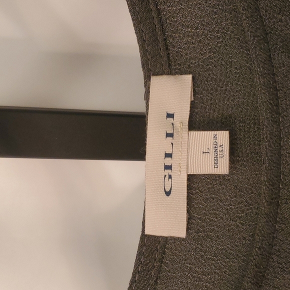 Top - Picture 5 of 6